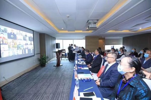 照片2.jpg 照片2.jpg